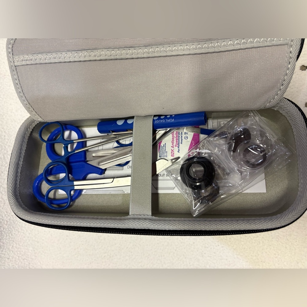 Bovke Tuning Fork Set with Case - Picture 2 of 3